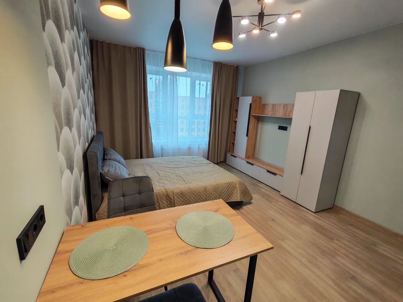 Студия в аренду, Ленинградская ул. 104 — 35 000 ₽/мес